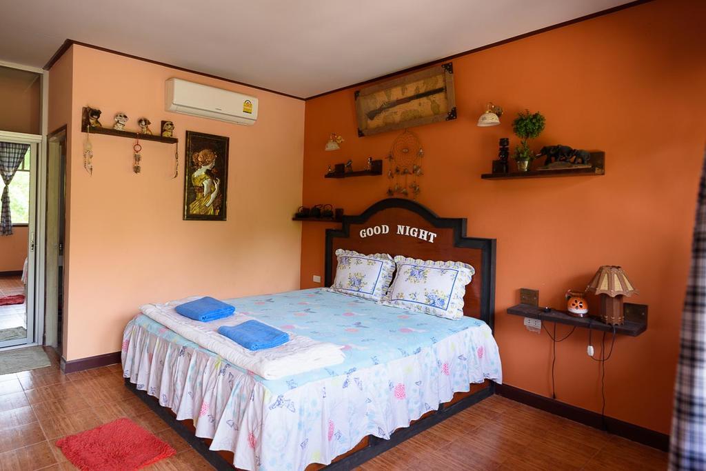 Cowboy Farm Resort Pattaya Ban Huai Yai Exterior foto